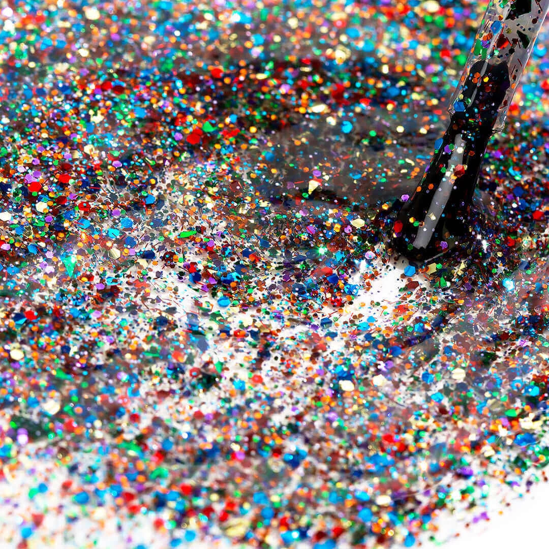 All You Need Is Love Fashion Size Patent Shine 10X Nail Lacquer 2 All You Need Is Love Fashion Size Patent Shine 10X Nail Lacquer - Image 2