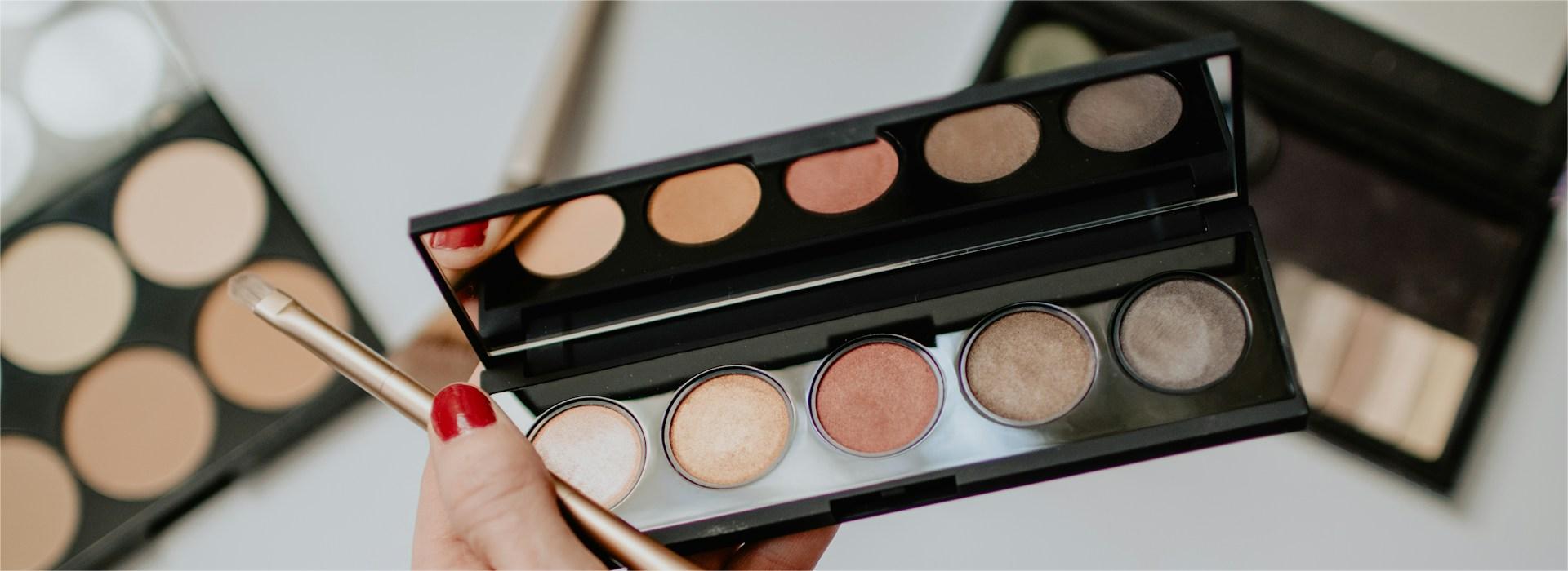 Butter London Shop -Butter London Shop kelly sikkema BjqLa 5vLeI unsplash